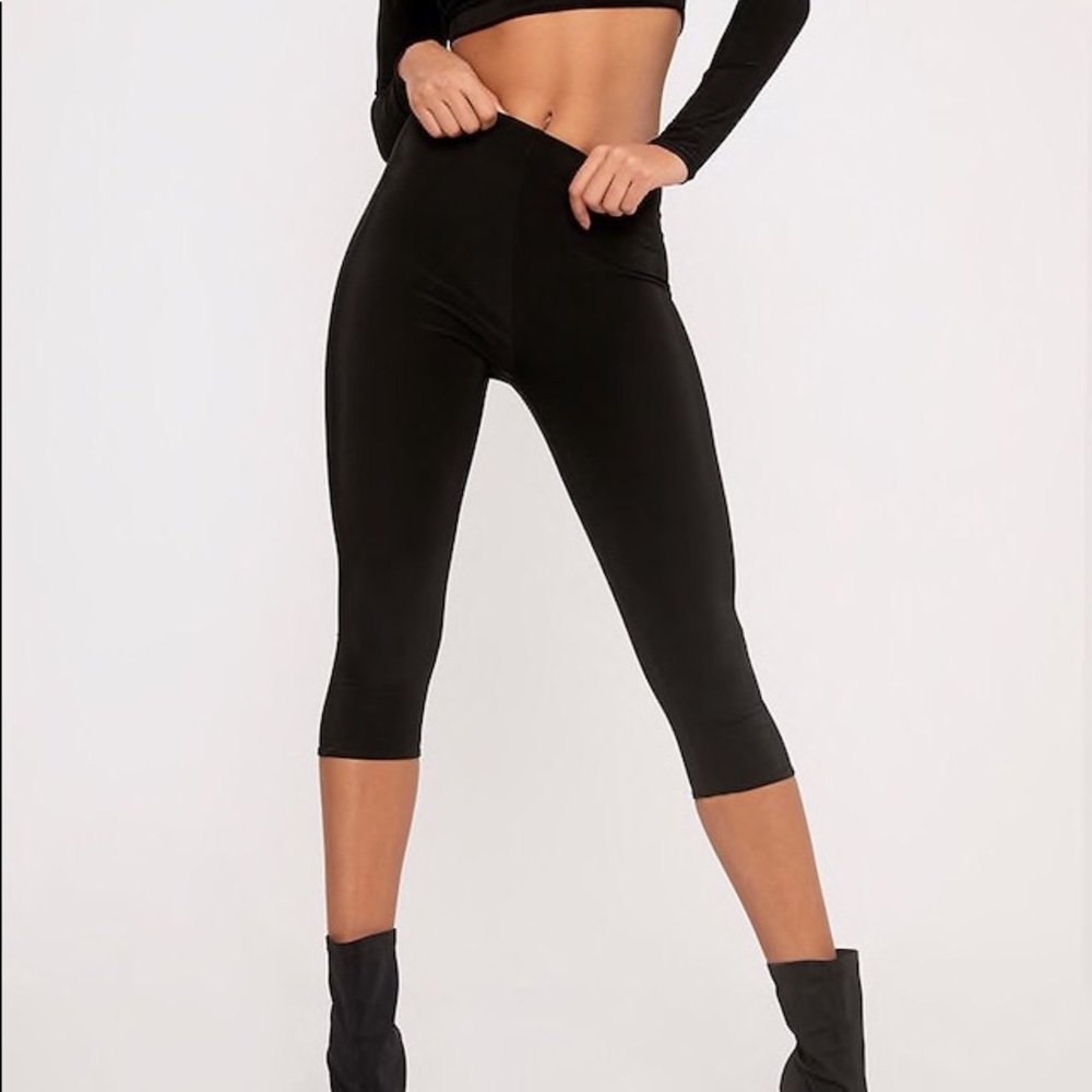 Pretty Little Things cropped leggings